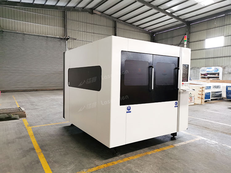 LM-1313 FIBER LASER CUTTER