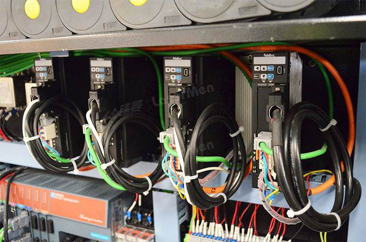 1313 fiber co2 laser cutting machine servo drive