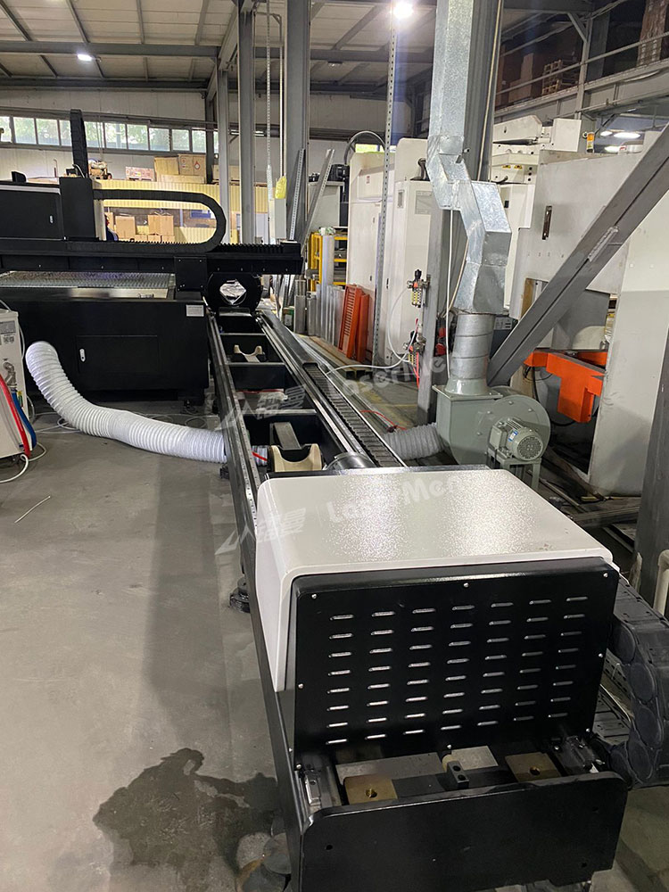 feedbcak of customer for metal and tube fiber laser cutting machine